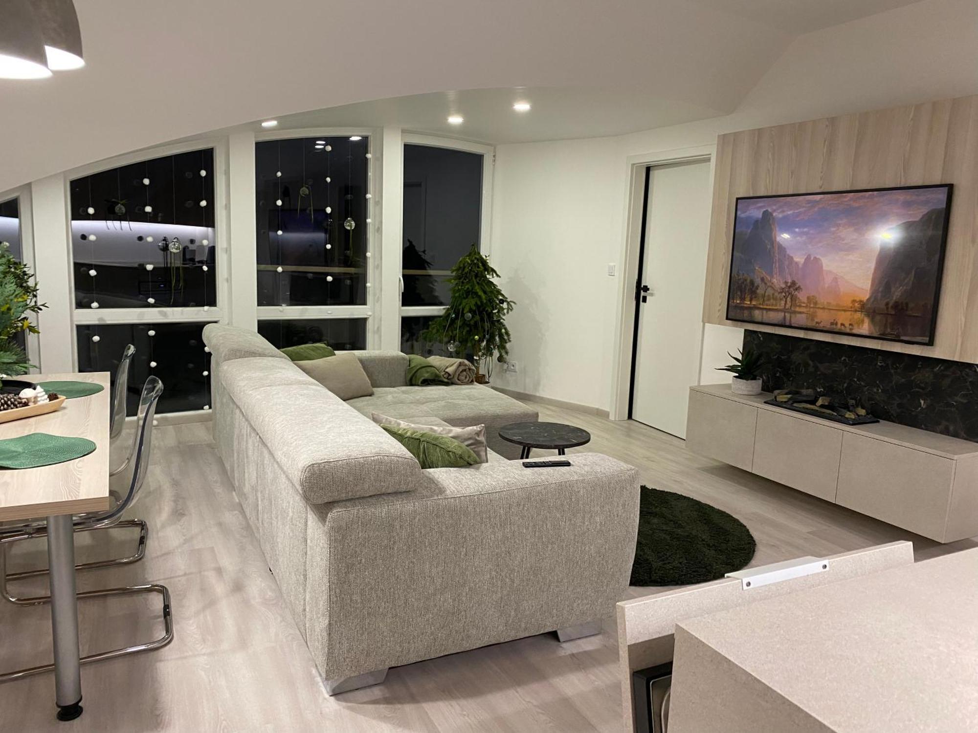 Апартаменты Loft Врхлаби Экстерьер фото